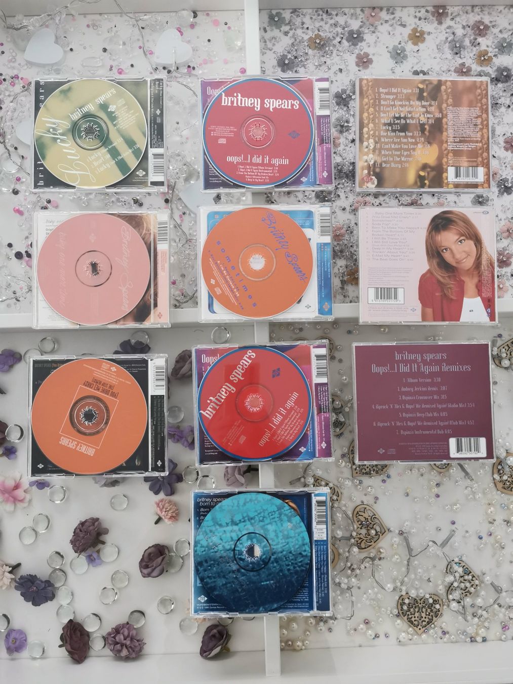 CD: Britney Spears CD Sammlung -Singles & Alben Retro, Kult – Usato da Unterägeri venduto da Sleepbear 1