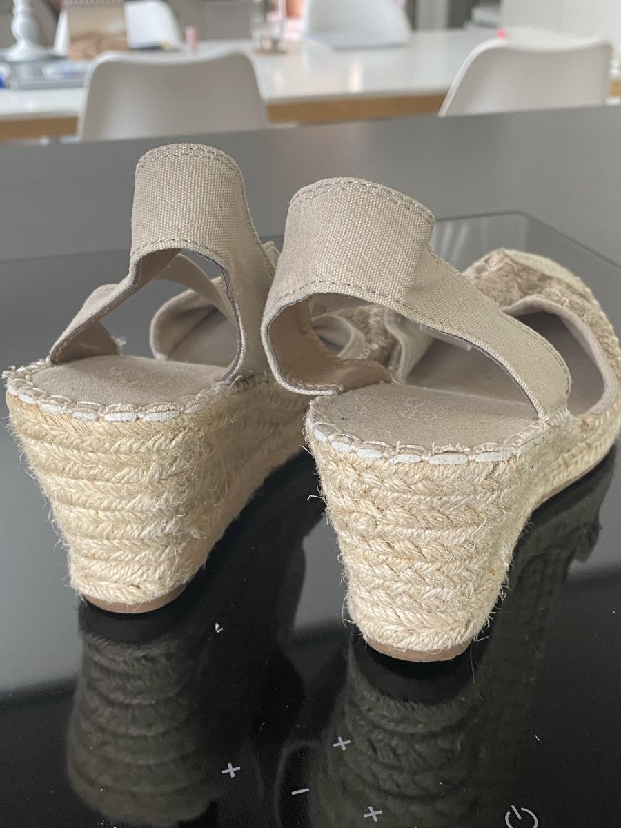 Scarpe da donna: Schuhe Espadrille Gr 41 – Usato da Brugg AG venduto da Honeybee6 2