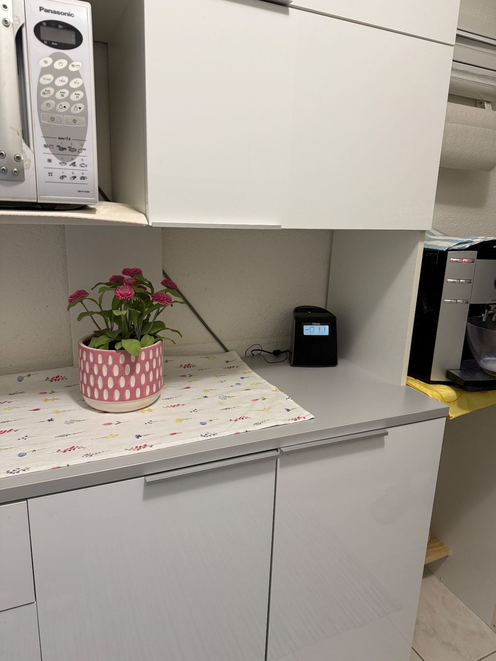 Schränke: Küchenschrank weiss gebraucht – Gebraucht aus Zürich von basidade 5