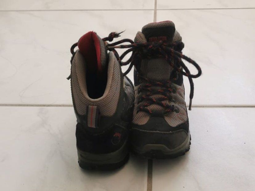 Trevolution Schuhe für Jungen: Robuste Kinder-Wanderschuhe Gr. 31, von Trevolution – Gebraucht aus Adlikon b.Regensdorf von pmathys 3