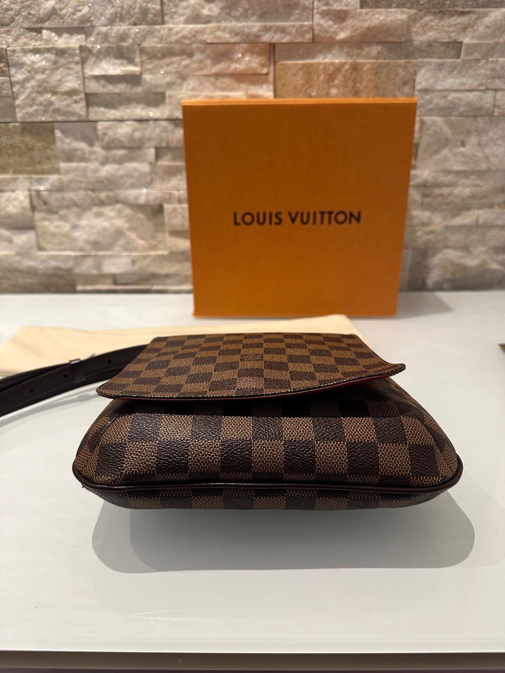 Louis Vuitton Borse da donna: Louis Vuitton Musette Salsa - Nr. 1349 – Usato da Hittnau venduto da LuxAndMore 3