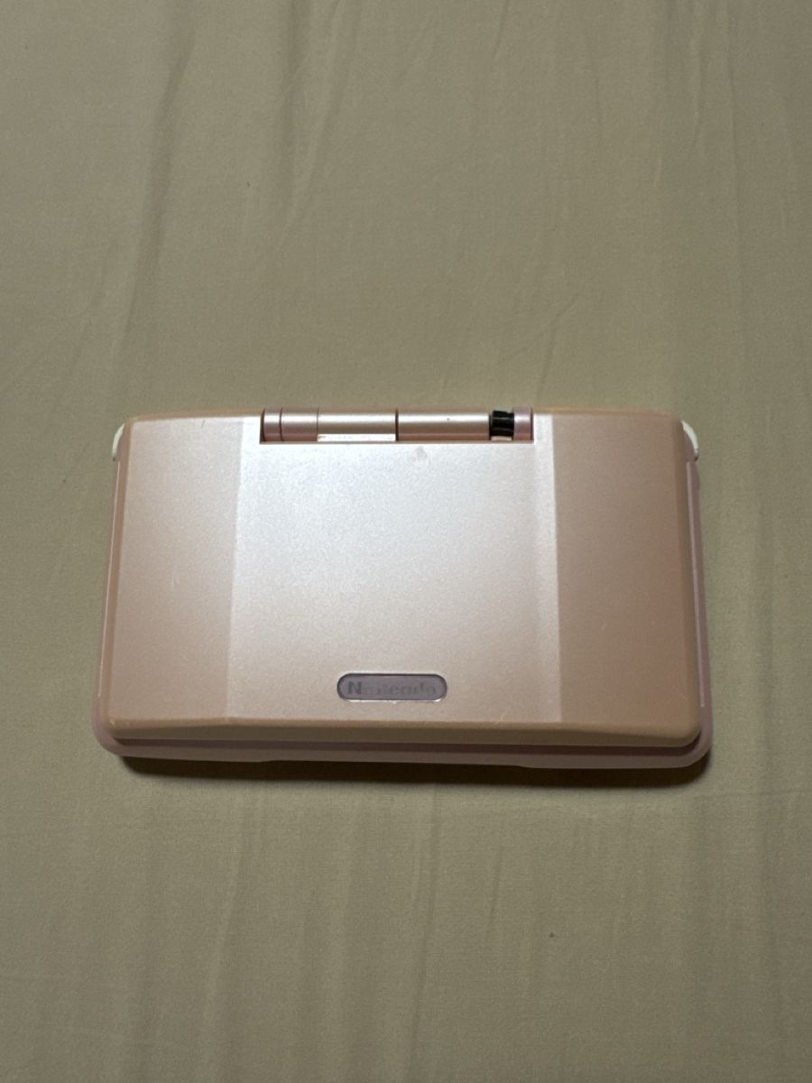 Nintendo Console: Nintendo DS pink mit Ladekabel – Usato da Olten venduto da HoYa01 3