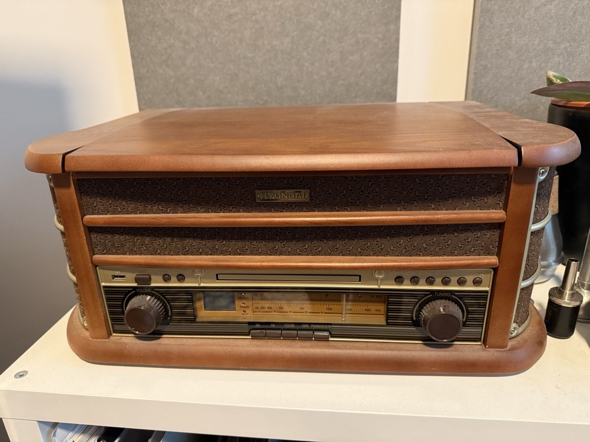 Lettore multimediale & Streamer: Retro Plattenspieler – Nuovo (secondo la descrizione) da Basel venduto da mar_mvm9