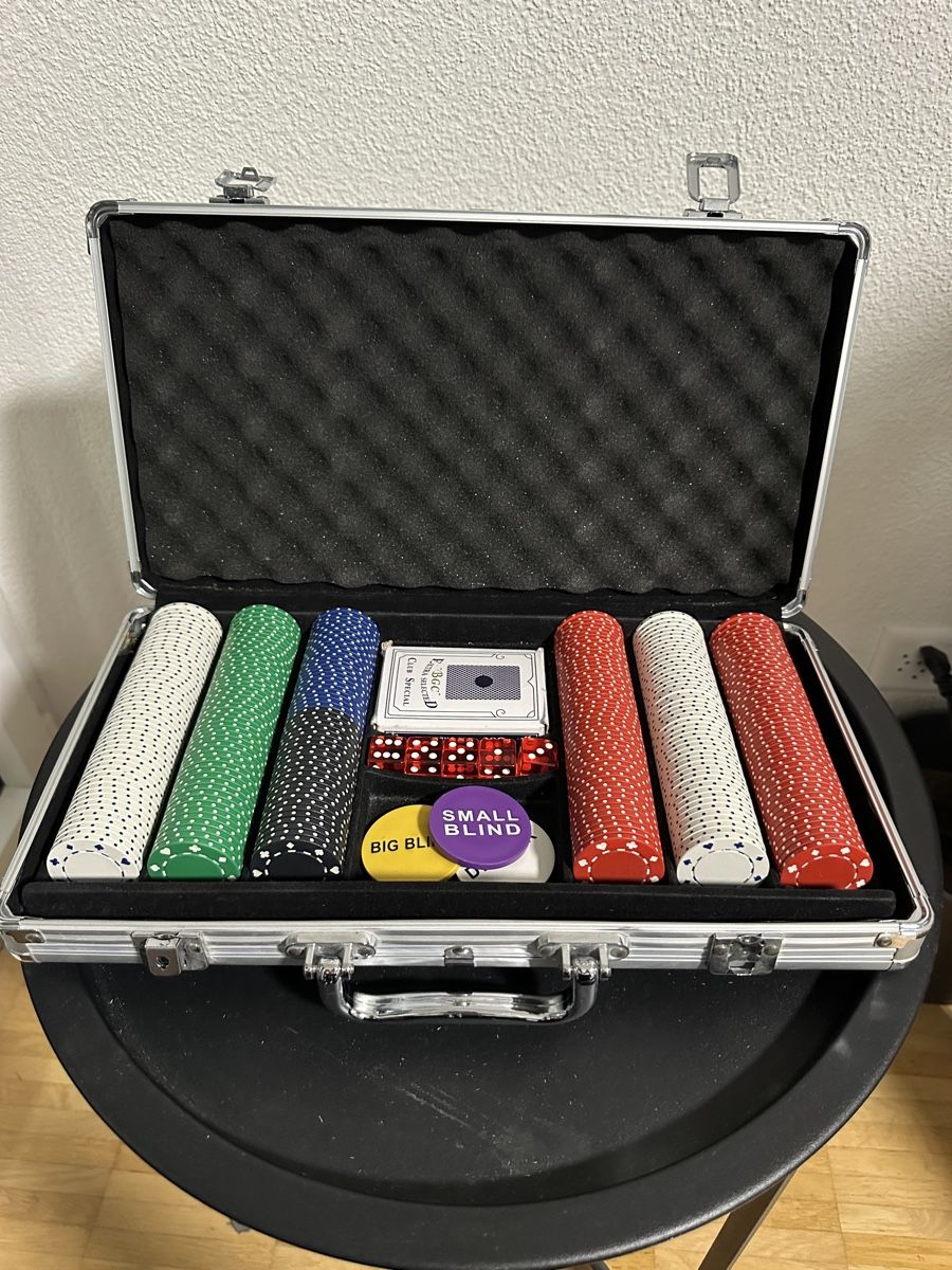 Giochi: Pokerset – Usato da Dietikon venduto da ale_98py