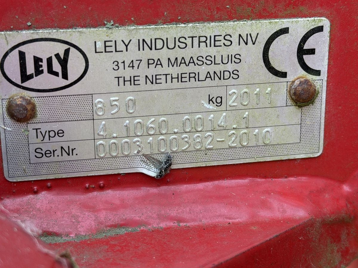 Lely Raufutterernte: Lely Kreiselschwader – Gebraucht aus Grono von Maxtim 3