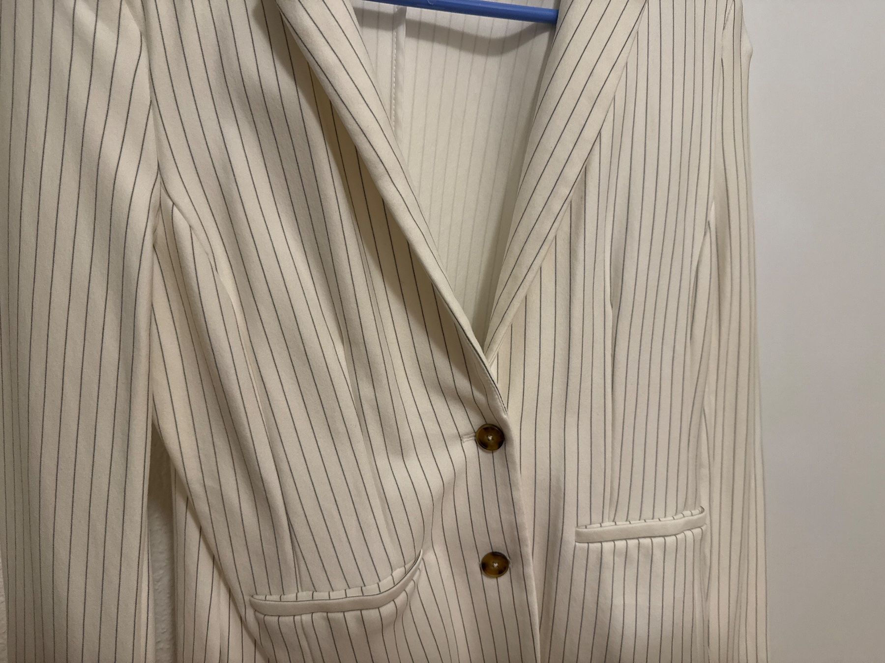 Vestes: Only Blazer Grösse M – D'occasion à Pfäffikon SZ par Melanie335 2