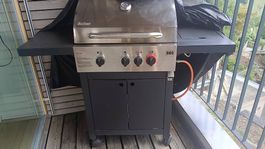 Enders Boston Gasgrill mit Pizzastein, Grillplatte