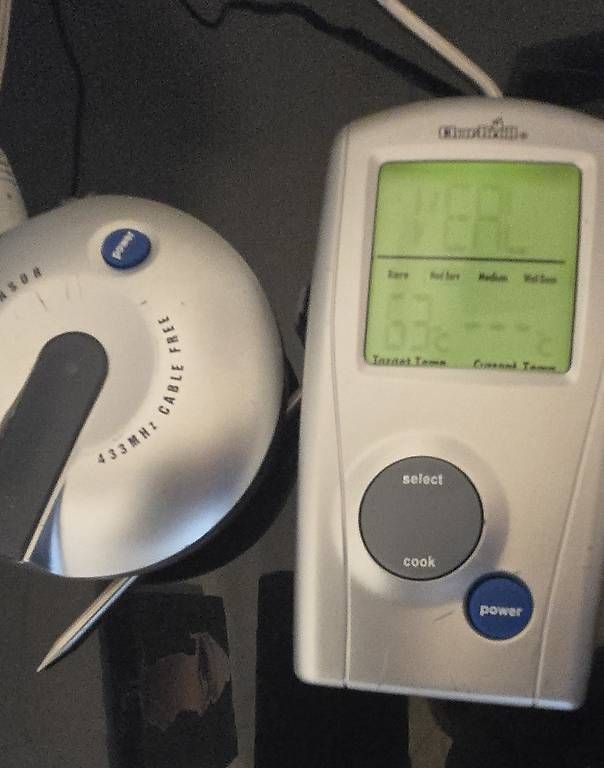 Altro per la casa: Digitales Funk-Bratenthermometer mit Sonde – Usato da Herzogenbuchsee venduto da joh_vsw6 2