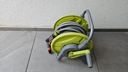 Gartenschlauch Rolle inkl. Gardena Spritze - ca. 20m Schlauc