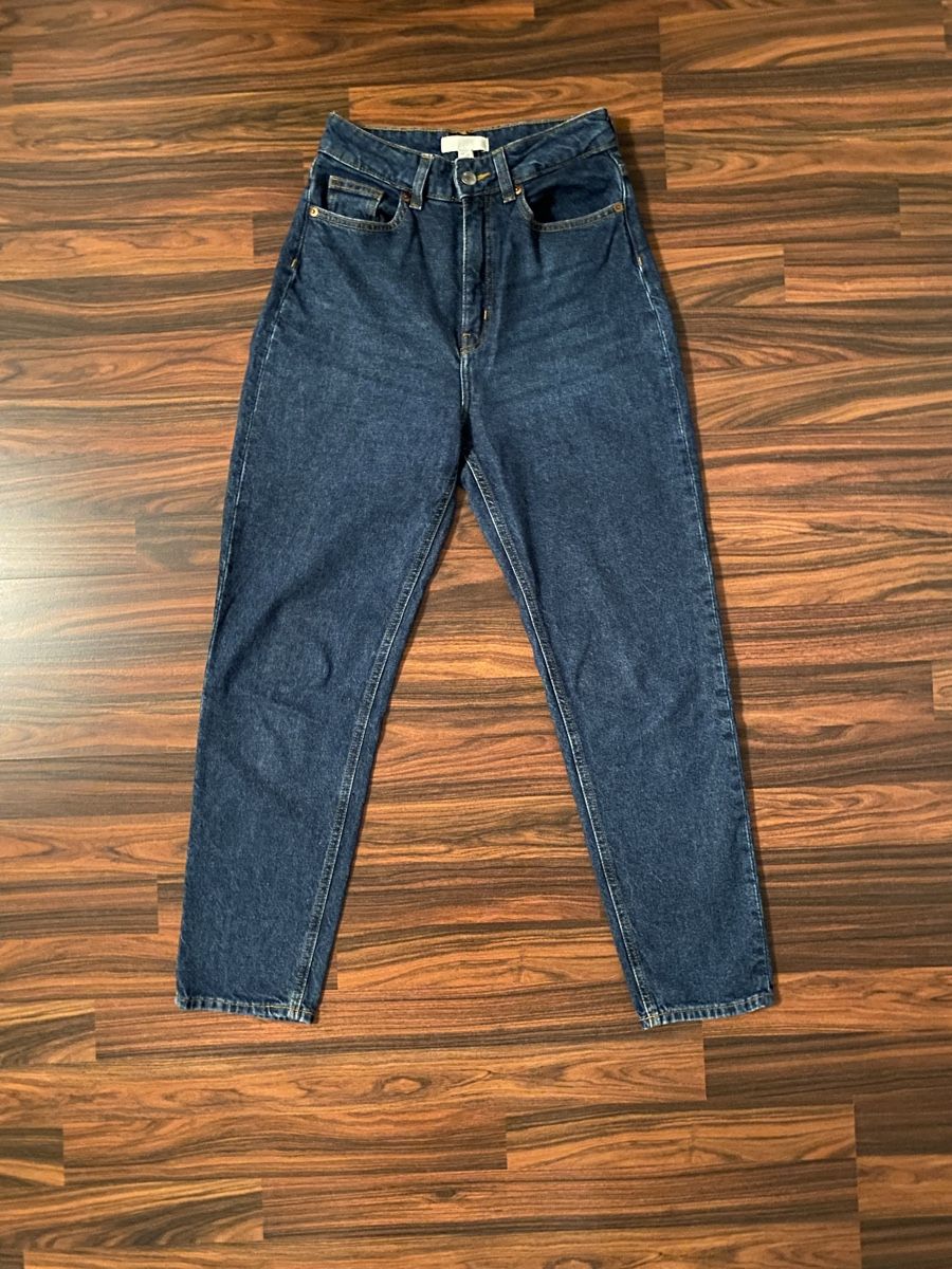 H&M Jeans: Dunkelblaue Damen Jeans – Nuovo (secondo la descrizione) da Gretzenbach venduto da Lina.67