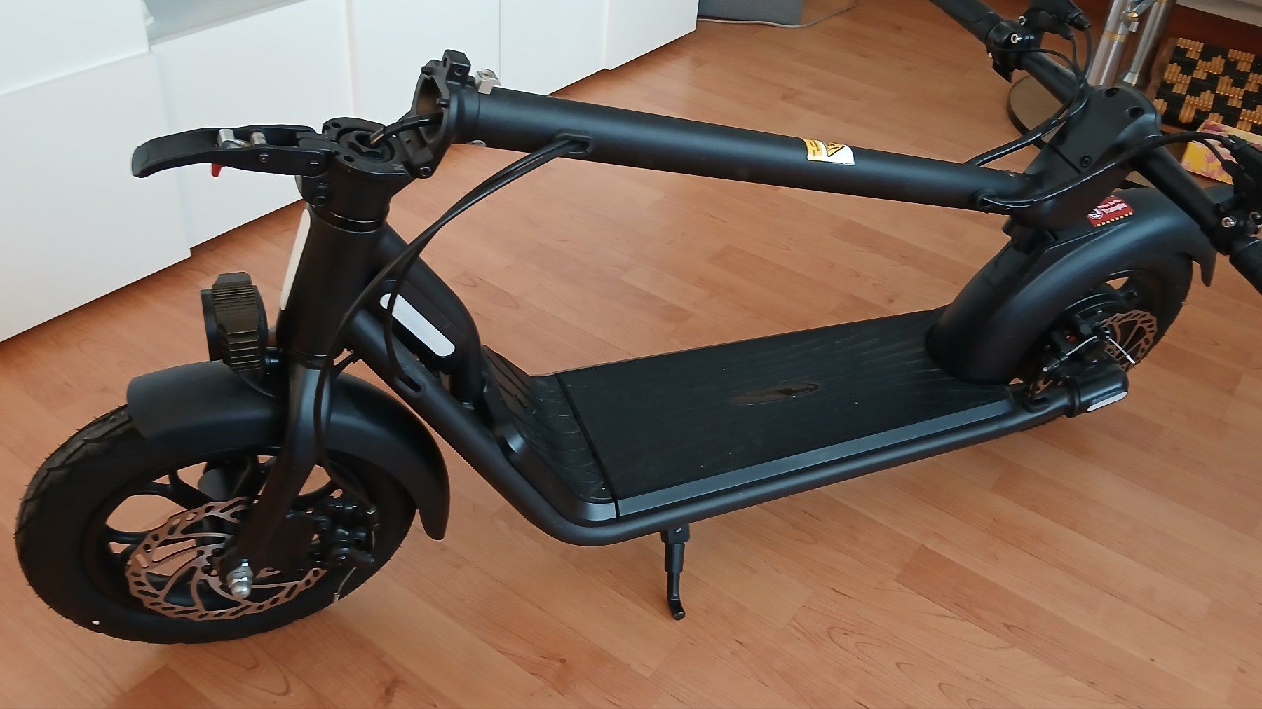Scooter: Faltbarer Elektroroller – Usato da Pfäffikon SZ venduto da geke01 2