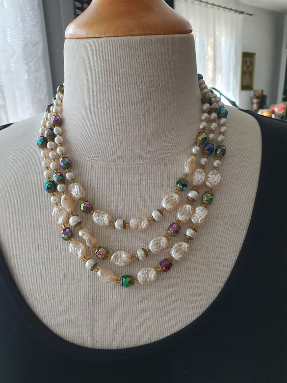 Collier Vintage, 3 rangs (Gebraucht) in St-Triphon für CHF 29 – mit ...