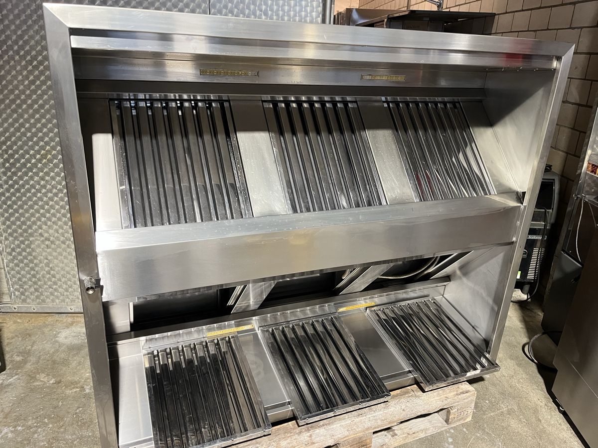 Cappe di aspirazione: Professionelle Alinox Dunstabzugshaube – Usato da Wohlen AG venduto da Moh80 6