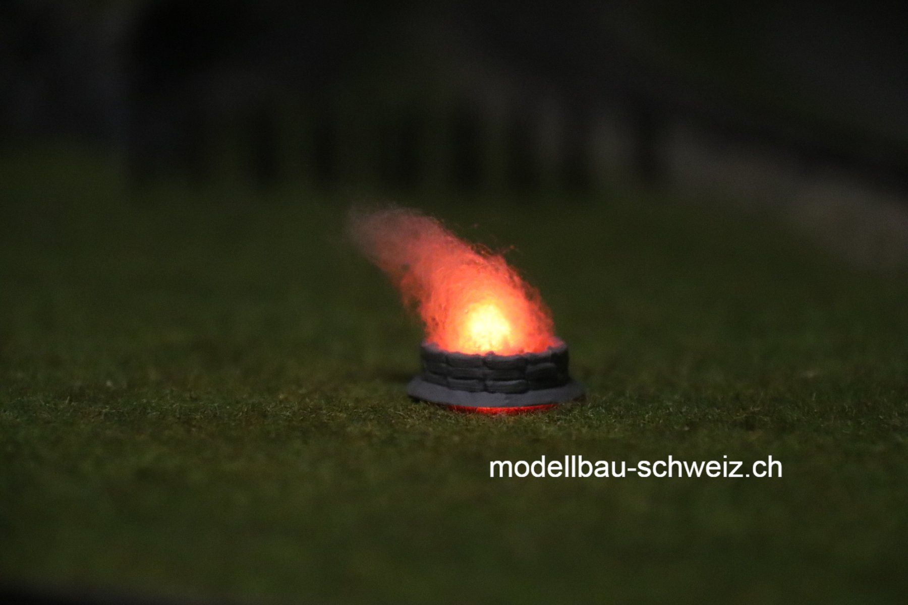 Feuerstelle mit Flacker LED - H0, 1/87, Bausatz (Neu und ...