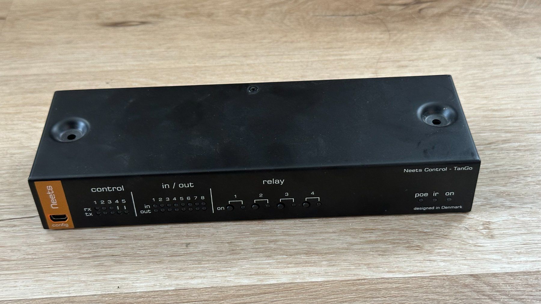Steuerung: Neets Control TanGo AV Controller inkl. microSD-Karte – Gebraucht aus Azmoos von ARMANDO2002