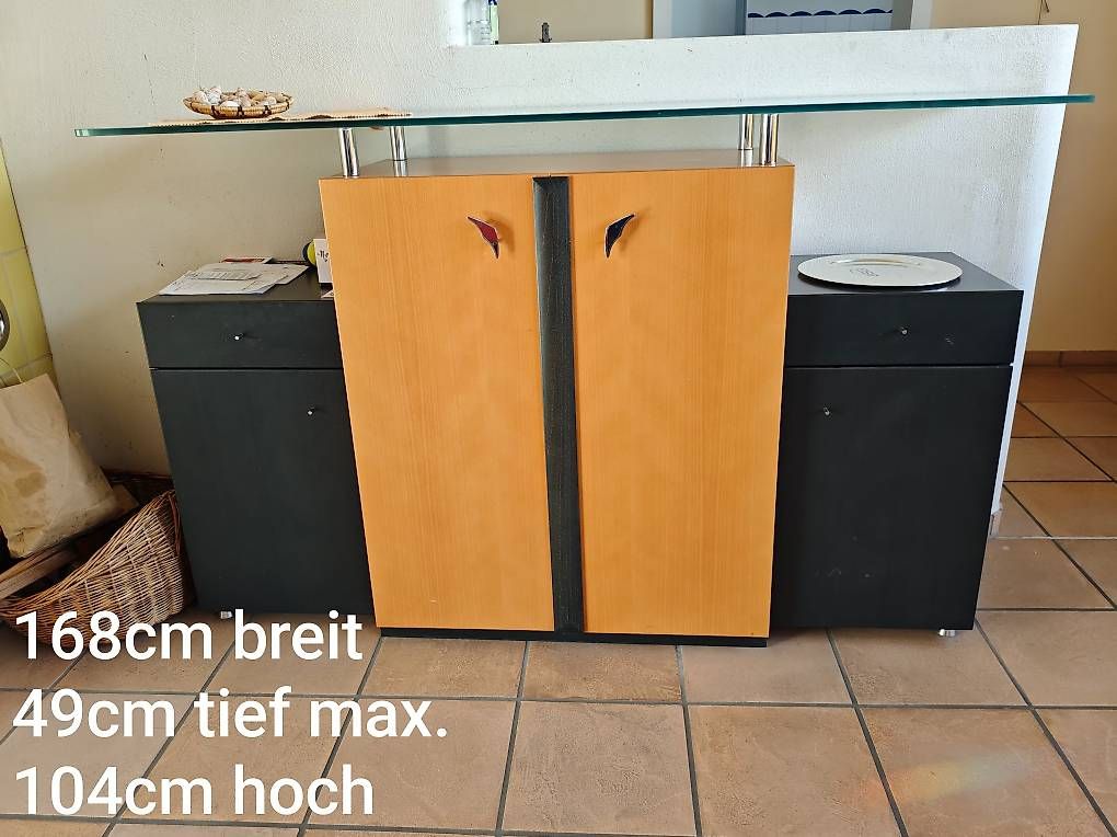 Tischset: Sideboard, Wohnzimmermöbel, Vitrine, Esstisch, Stuhl – Gebraucht aus Meiringen von Mauser01 2