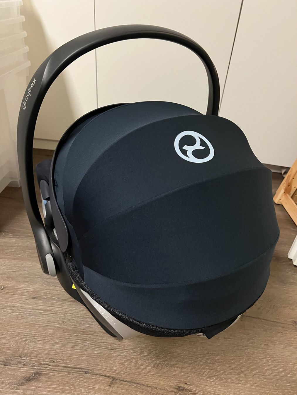 Cybex Auto-Kindersitze: Cybex Cloud-Z i-Size Plus Babyschale Nautical/navy blue – Gebraucht aus Bassersdorf von Djwik 1