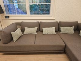 Canapé  gris ,,2,85cm largeur,190cm profondeur ,et 90
