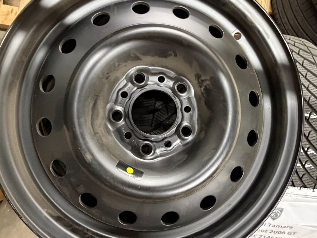 Felgen: 4x Stahlfelgen 5Jx14 ET18 – Gebraucht aus Biel/Bienne von orpundgarage