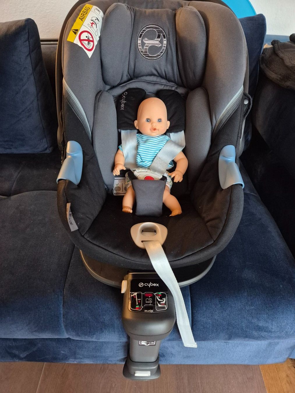 Cybex Auto-Kindersitze: Babyschale Aton M i Size Cybex + (Seashell  + Base M) – Gebraucht aus Fraubrunnen von flm_mc92