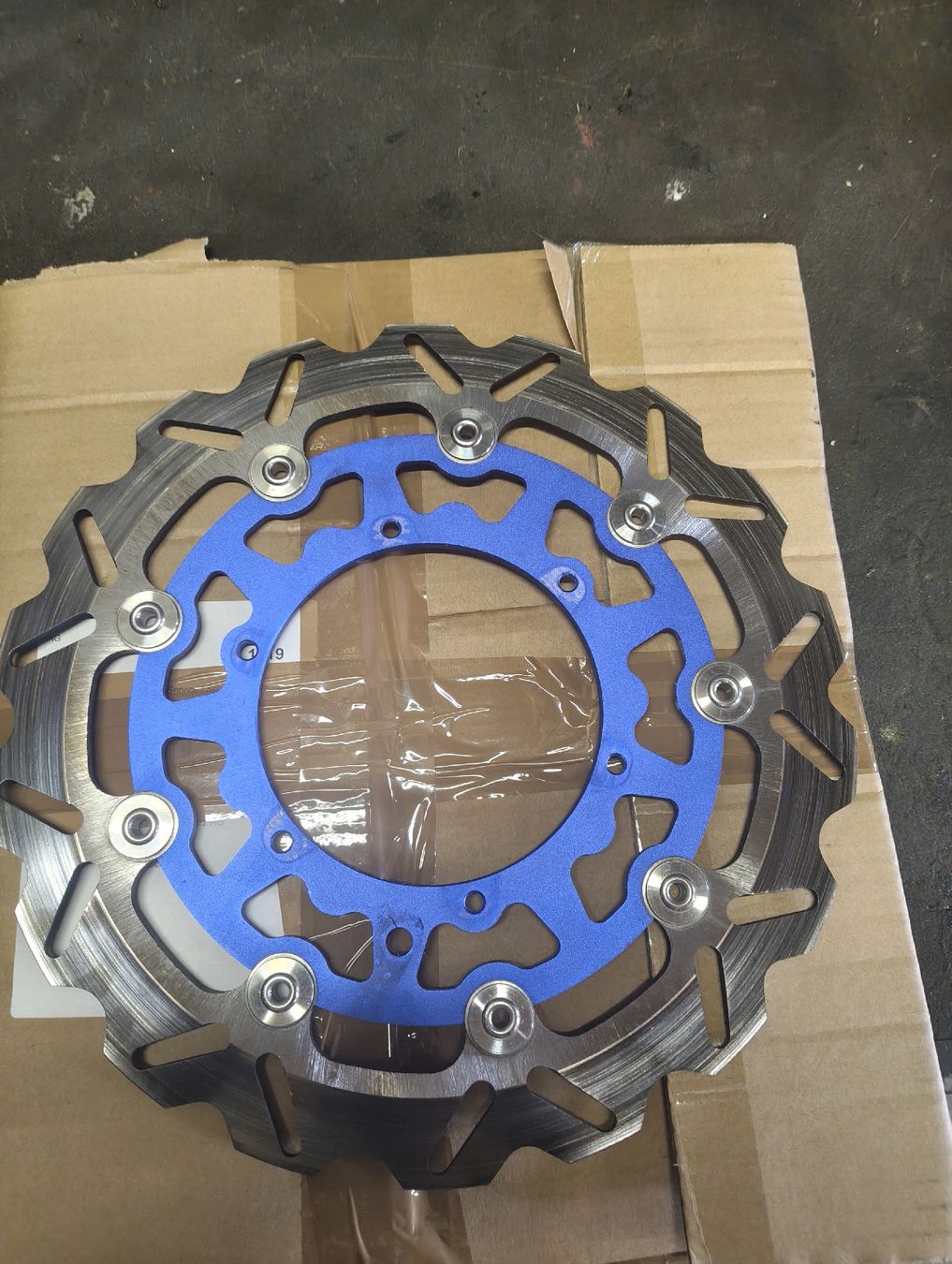 Toutes les pièces détachées moto: 320mm Motomaster – D'occasion à Stampa par seb_c9jw 1