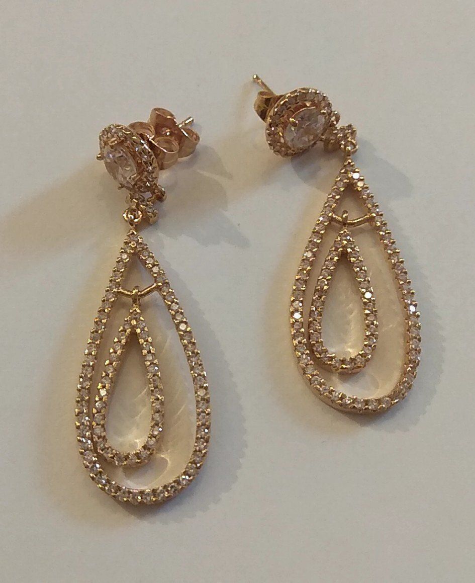 Orecchini pendenti & Orecchini a lobo: Umwerfende brilhante Ohrenstecker Strass – Nuovo e nell'imballaggio originale da Münchenbuchsee venduto da Daniel0133