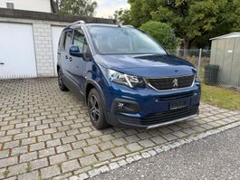 Peugeot Rifter 1.5 BlueHDi allure Blau