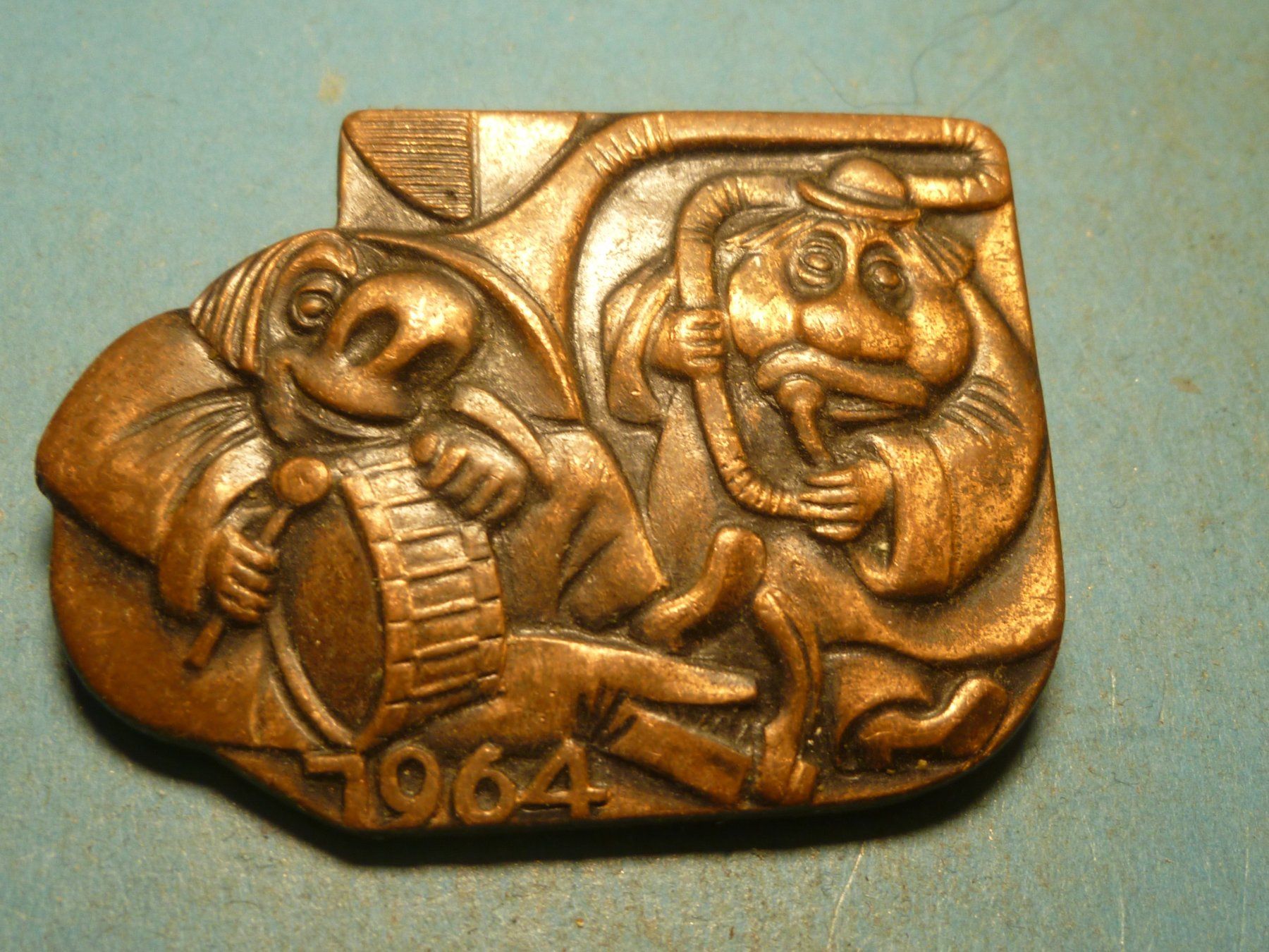 Plaketten & Abzeichen: LUZERN 1964 BRONZE – Gebraucht aus Ried (Muotathal) von Mandarin02