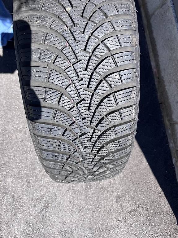 Pneus & Kompletträder: Ruote VW 205/55 r17" – Gebraucht aus Losone von joe_f67v 2