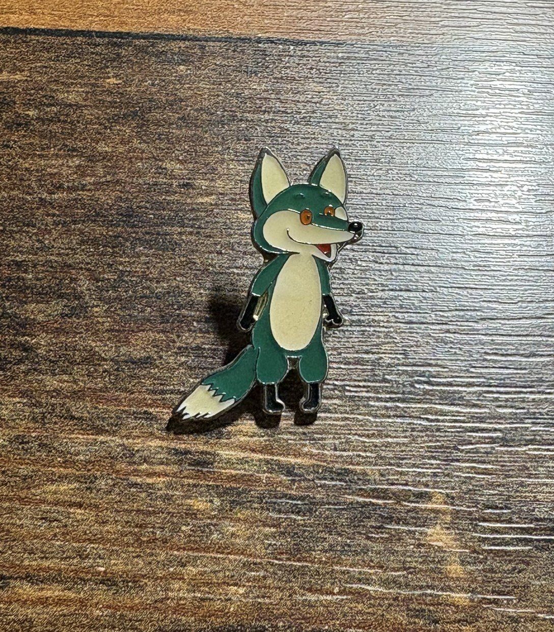 Placchette & Badge: Pin Grüner Fuchs – Usato da Basel venduto da adl_6y8g
