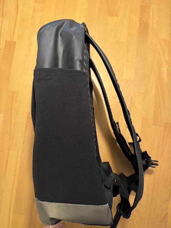 Camelbak Zaini: Camelbak MULE Commute 22 Liter Rucksack – Usato da Niederlenz venduto da kerpedos 1