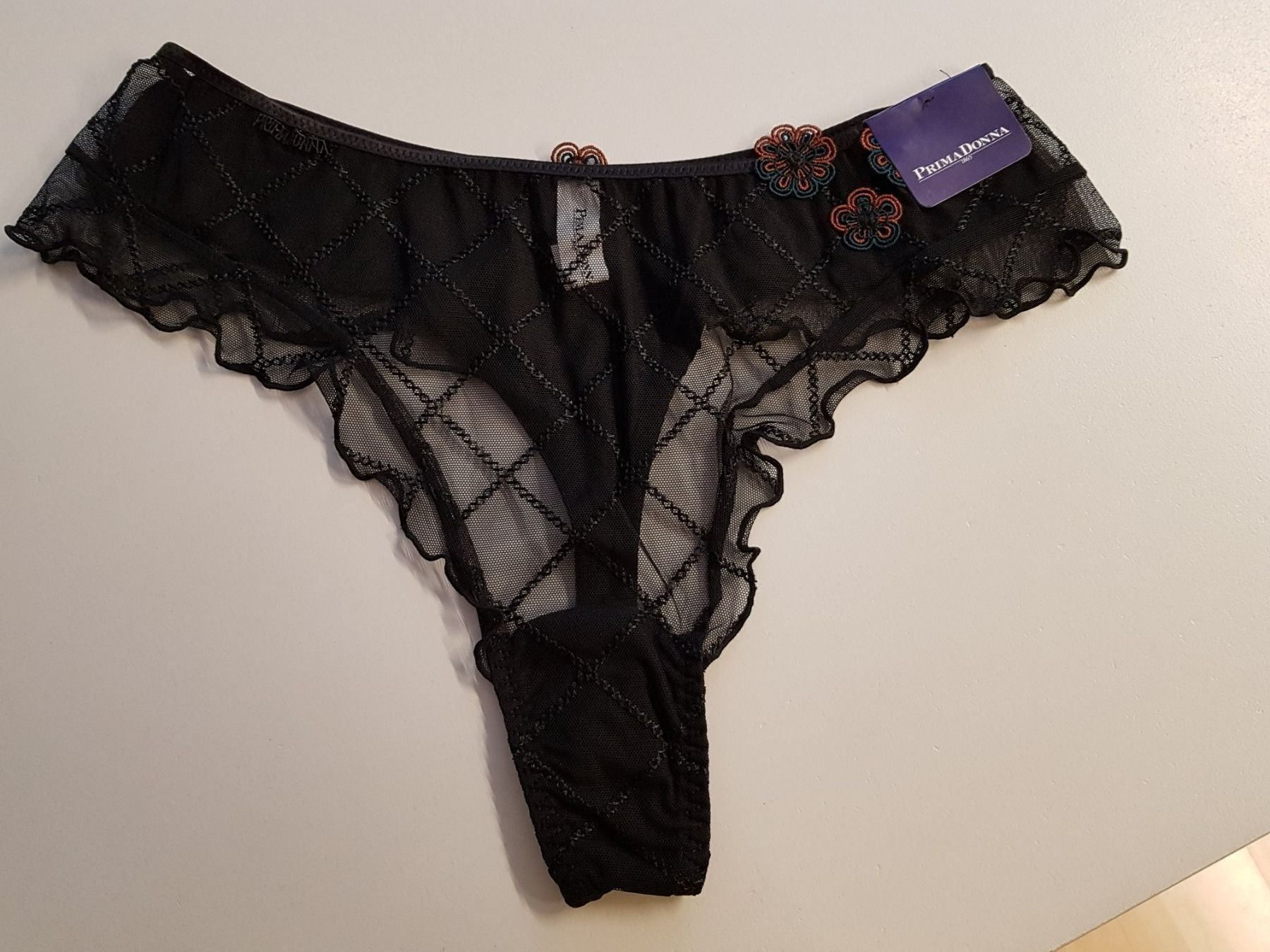 Sonstige Unterwäsche: String Prima Donna 40 – Neu (gemäss Beschreibung) aus Gams von inf_lj66