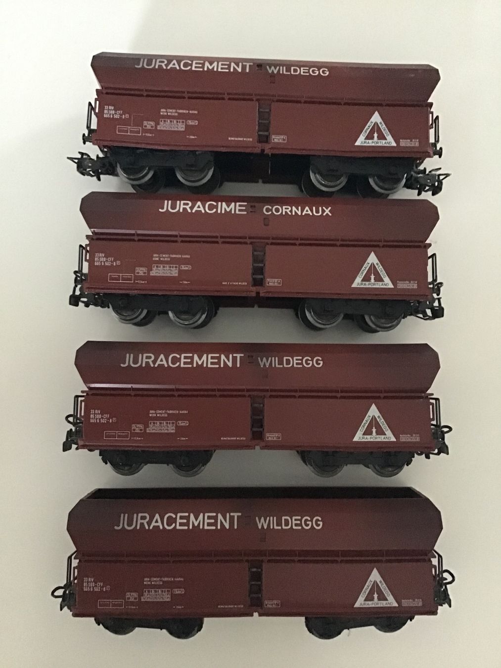 Märklin Modellini di ferrovie: JURACEMENT WILDEGG Wagen 4 Stk. H0 MÄRKLIN – Usato da Männedorf venduto da Modelle-aller-Art