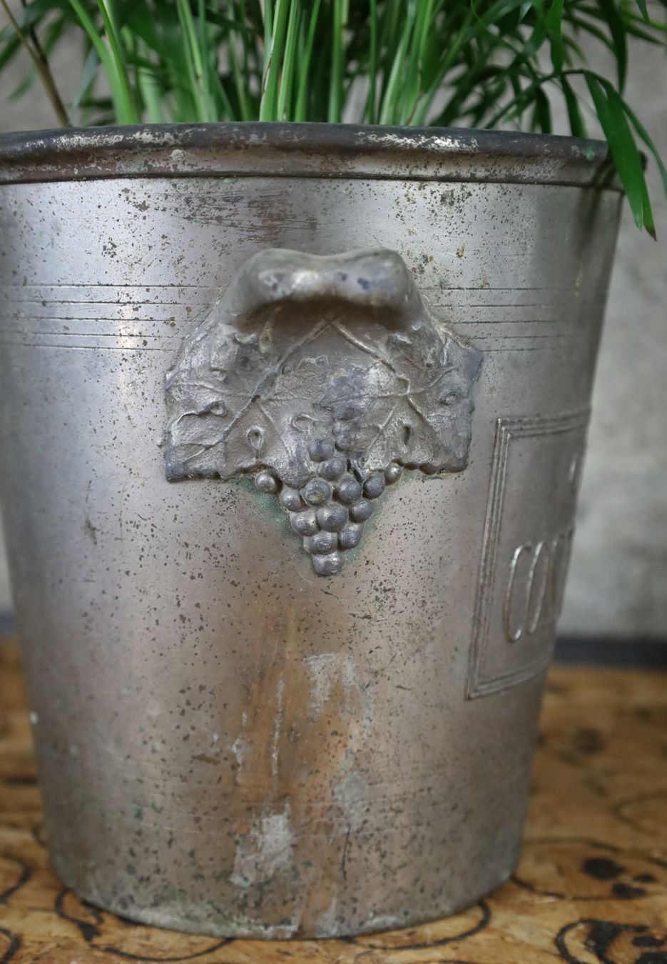 Tutte le decorazioni: Champagner Kühler, Sektkühler, Eiskübel, Weinkühler – Usato da Birrwil venduto da brandschatz_birrwil 6