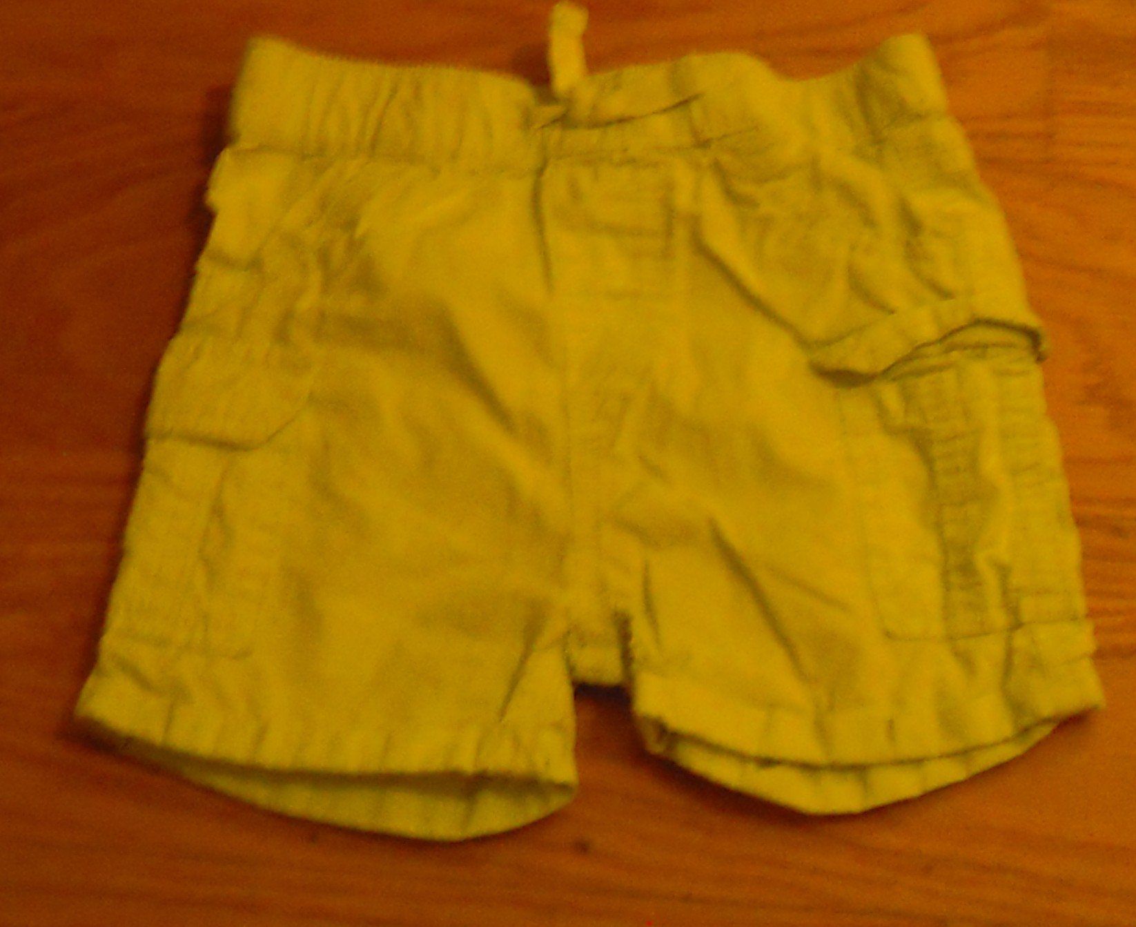Hosen: Shorts  gr  86 – Gebraucht aus Heimberg von Rockenrol
