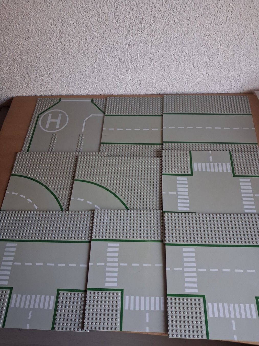 Lego Giocattoli: 9 Lego Strassenplatten 32x32 Noppen.Grau – Usato da Hagendorn venduto da siwasi3