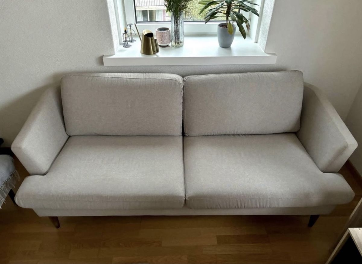 Interio Divani: Sofa INTERIO savona 2.5er scandi look – Usato da Zürich venduto da Nylee 2