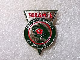Ansteckpin 52: Seramis