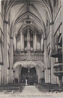 FRIBOURG  -  Les Orgues de la Cathédrale