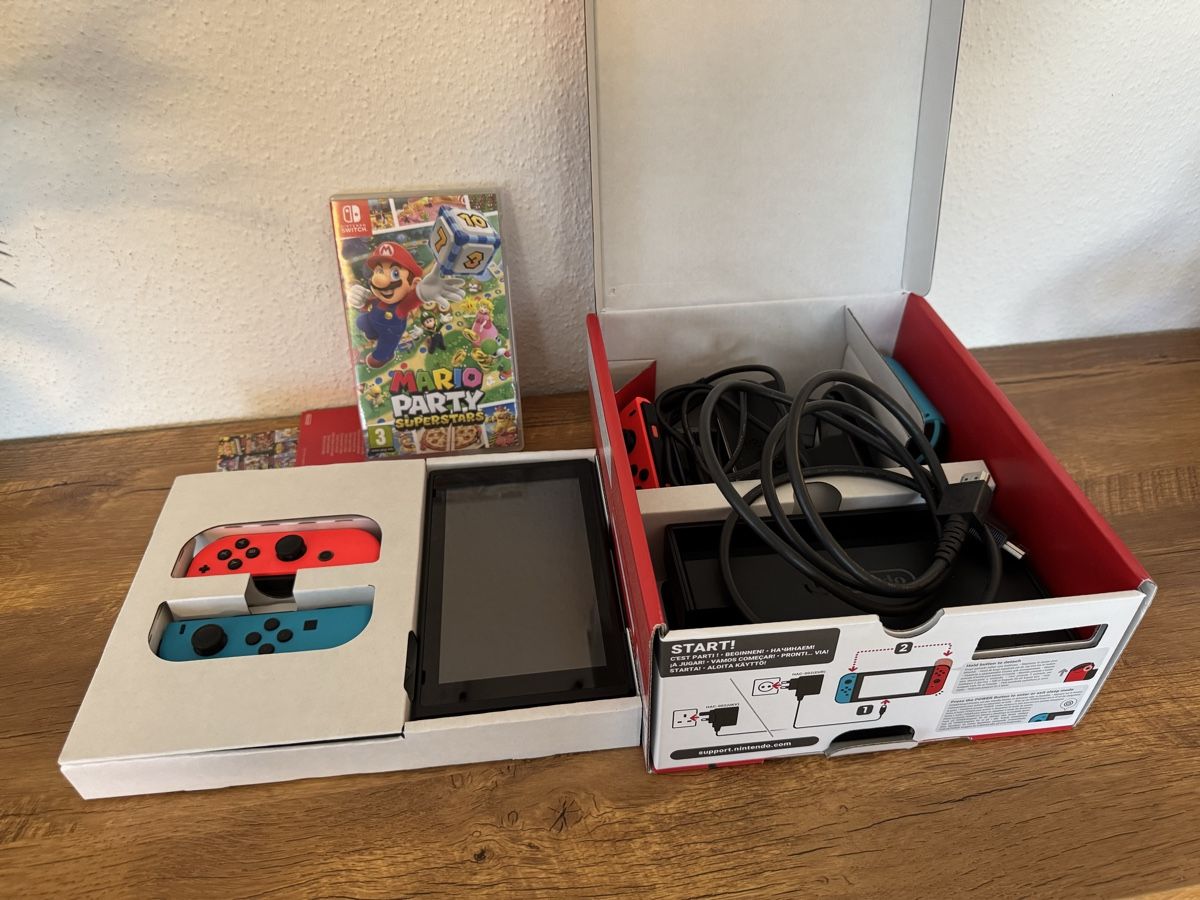 Nintendo Console: Nintendo Switch avec Mario Party Superstars! – Usato da Brügg BE venduto da Goob 3