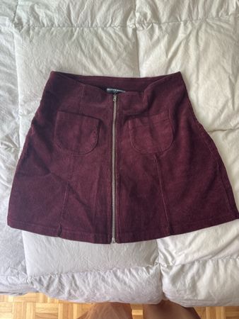 Jupe Brandy Melville bordeaux en velours côtelé, T.U.