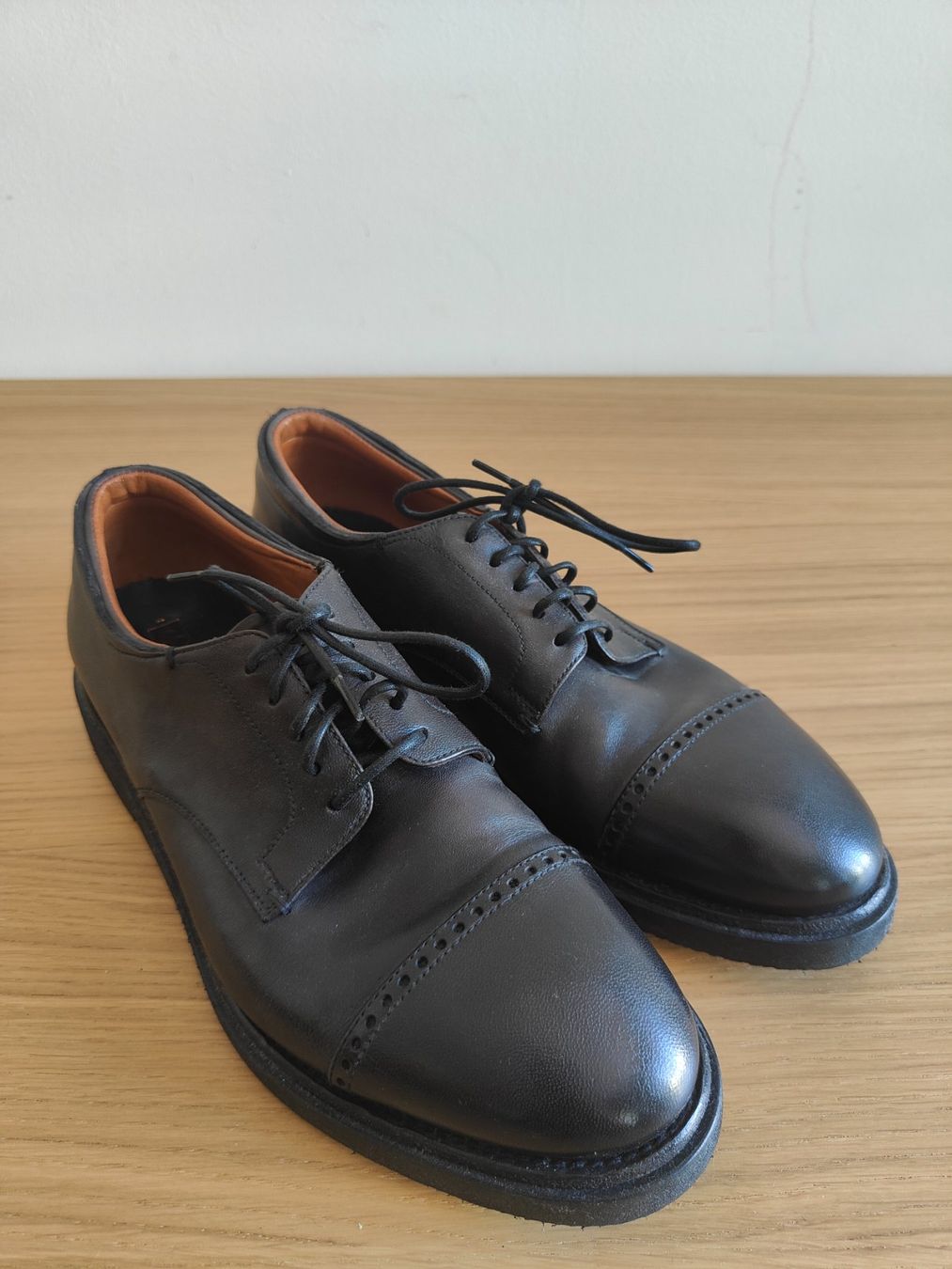 Scarpe da uomo: Silvano Sassetti, leichte Leder Halbschuhe, Gr. 7.5 – Usato da Olten venduto da Gegendiekultur