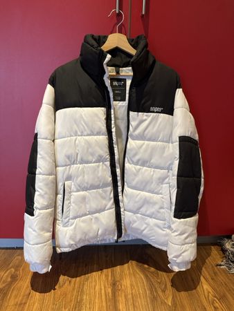 Snipes Puffer Jacke schwarz weiss Grösse S neuwertig