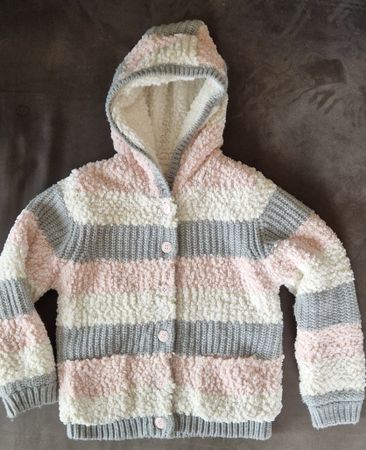 Nutmeg, Gestrickte, wattierte Jacke mit Kapuze, Gr. 110