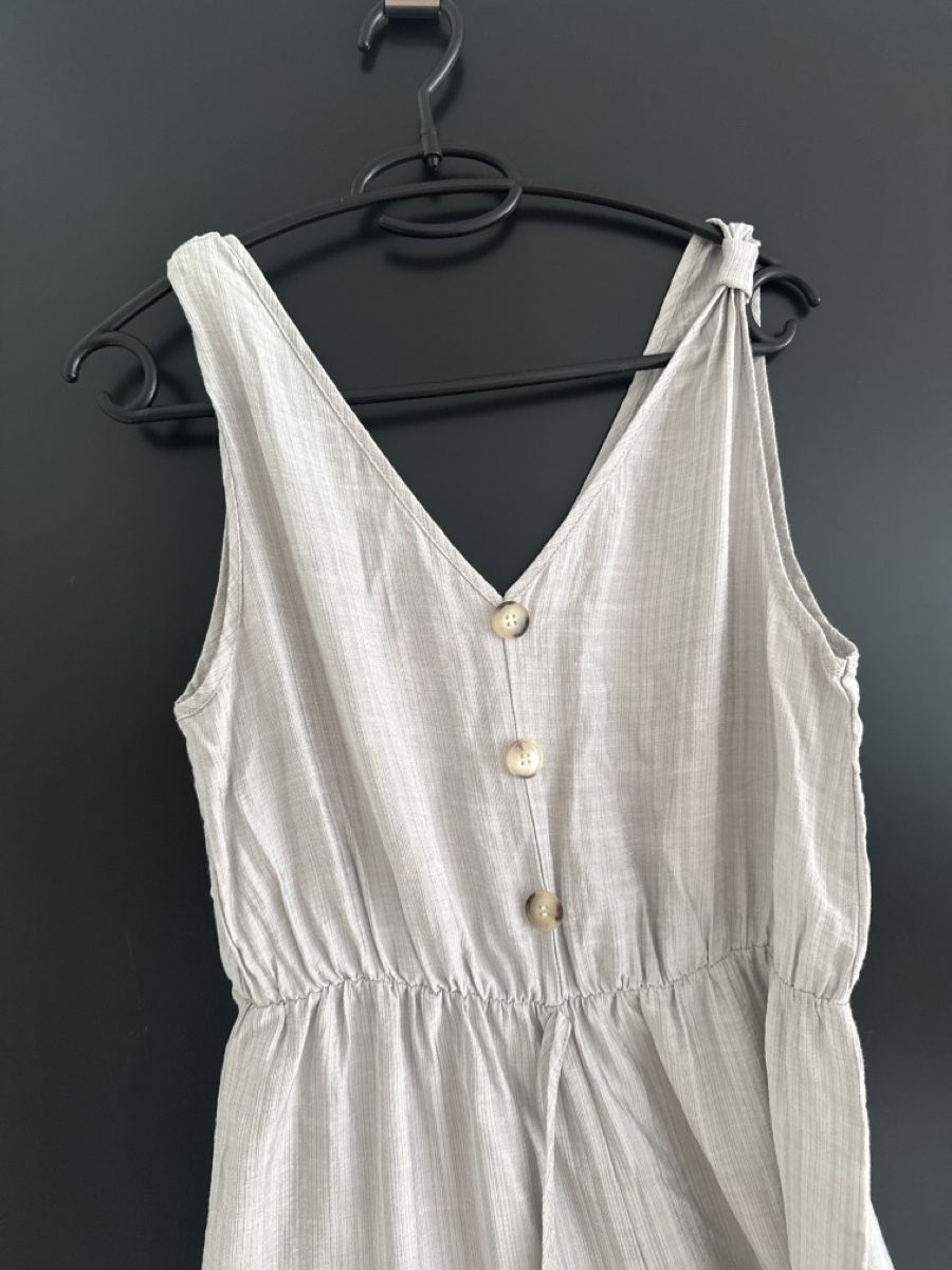 Jumpsuits: Damen Jumpsuit grau Grösse S – Gebraucht aus St. Niklausen LU von car_2562 1