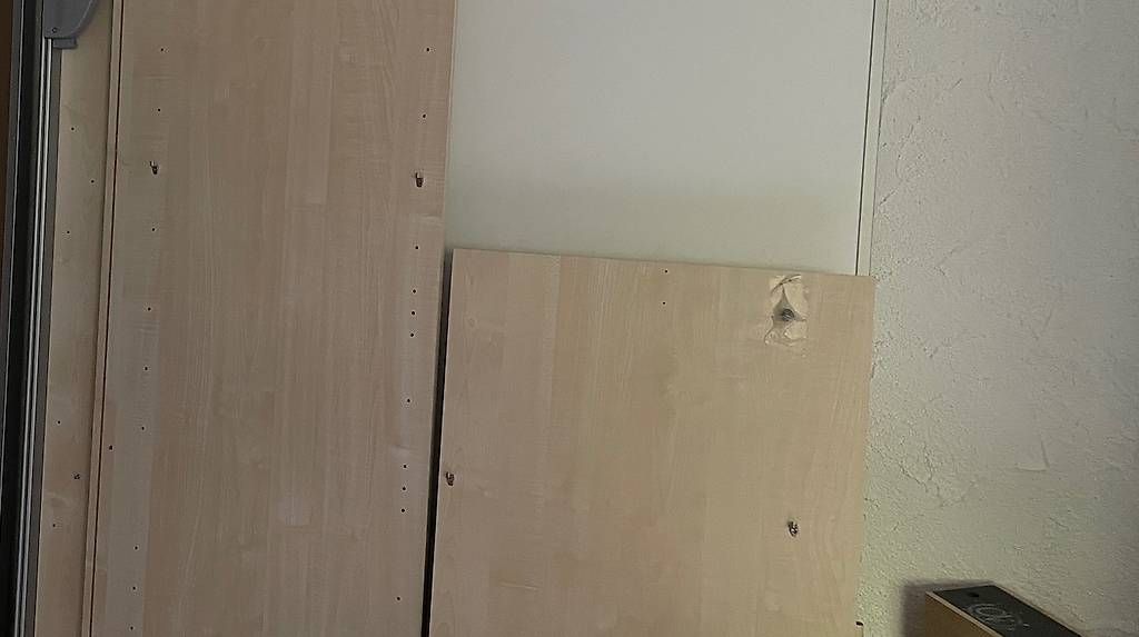 Armadi: Schrank mit Schwebetüren – Usato da Dottikon venduto da Brukedo 3