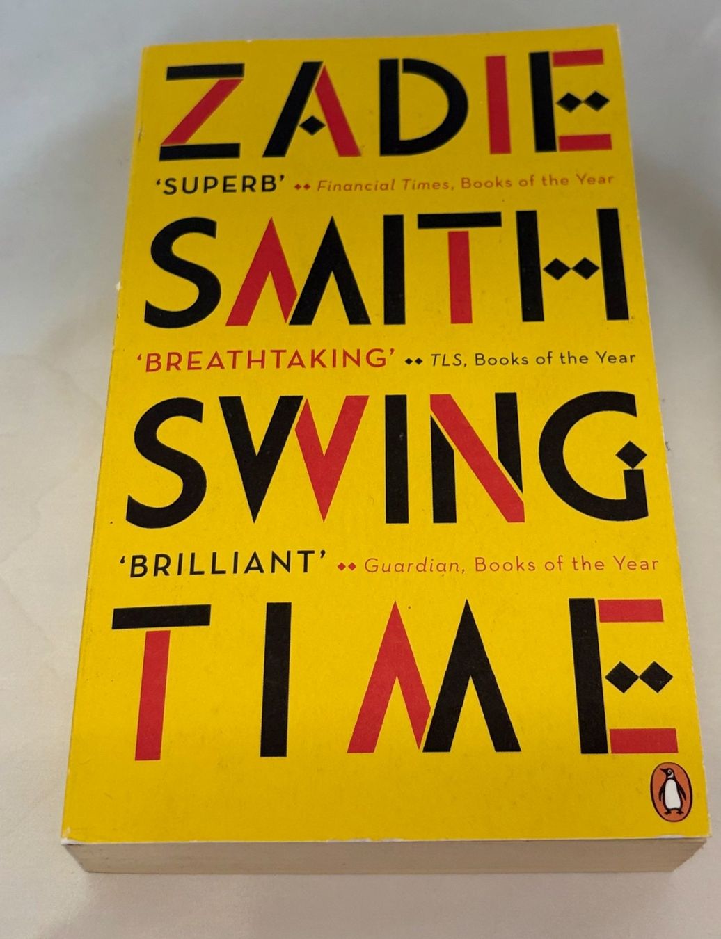 Livres: Buch von Zadie Smith "Swing Time" – D'occasion à Zürich par Drahtzug