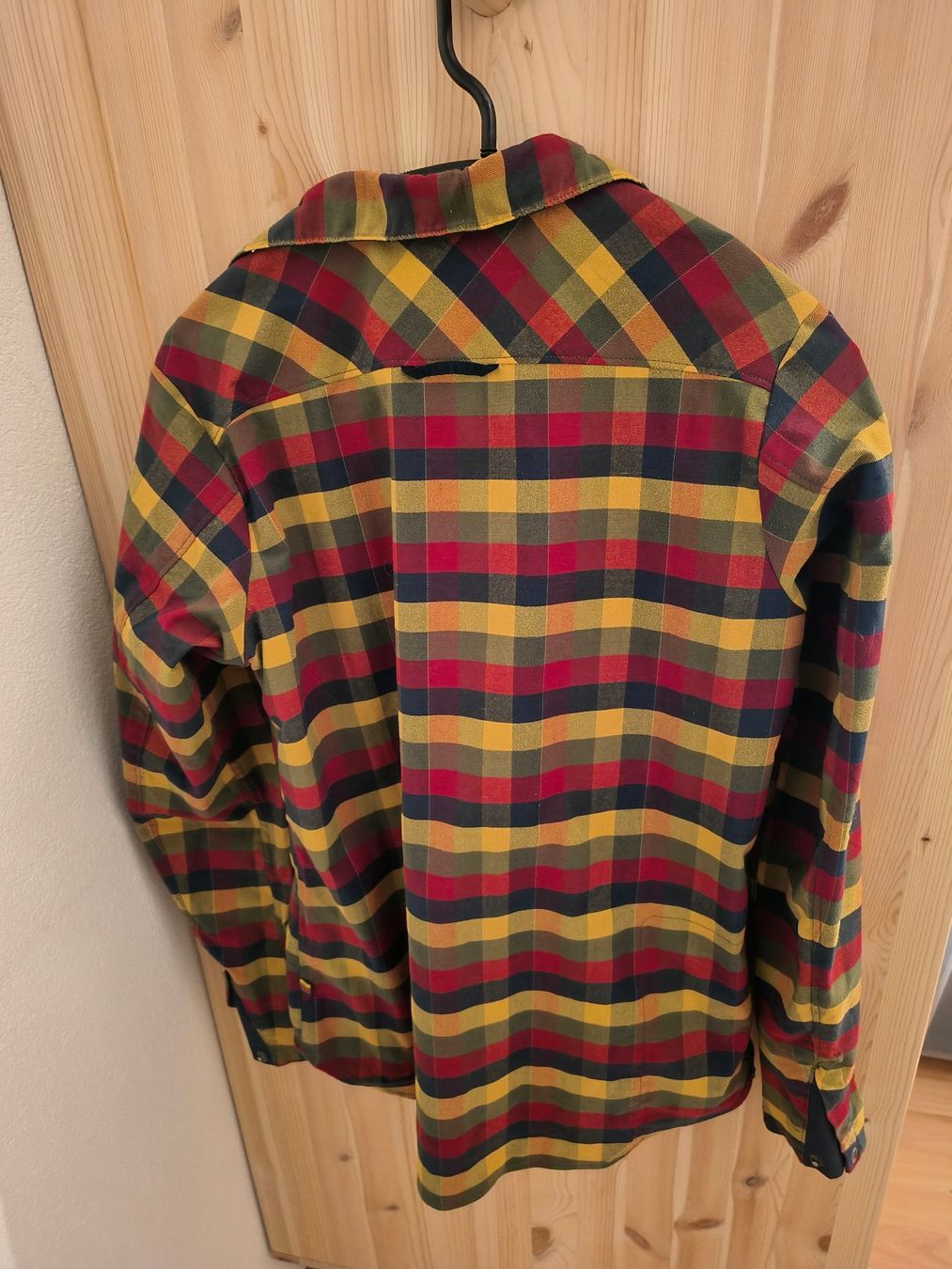 Fjällräven Camicette: Fjällräven Karierter Hemd Damen Grösse S – Nuovo (secondo la descrizione) da Muri AG venduto da SunkeNagi 2