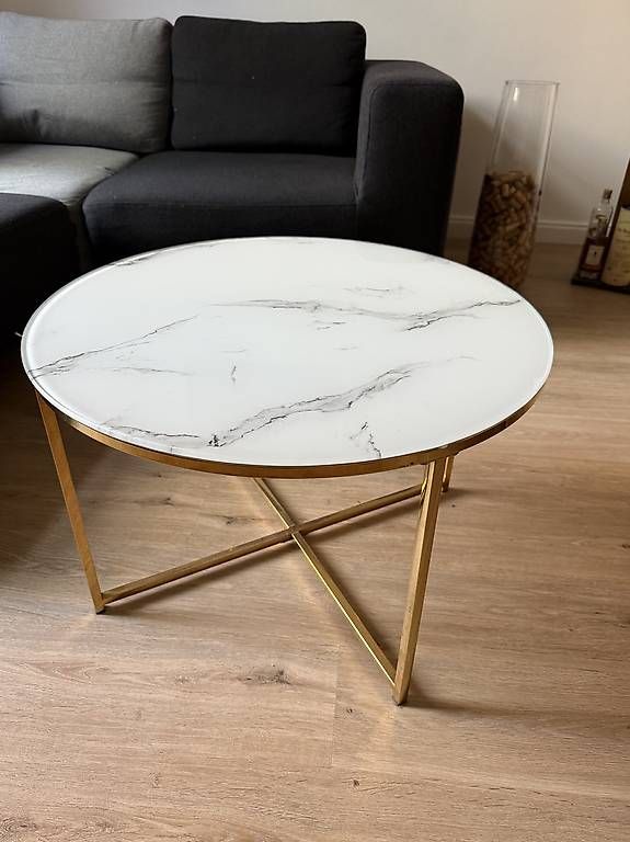 Tische: Couch Tisch - Marmor/Gold – Gebraucht aus Frauenfeld von Kim_M.