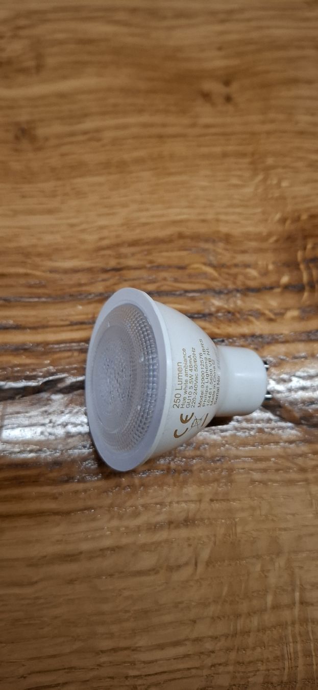 Philips Lampade: Philips Hue White Ambiance gu10 – Usato da Guntershausen venduto da Jtattoo 2